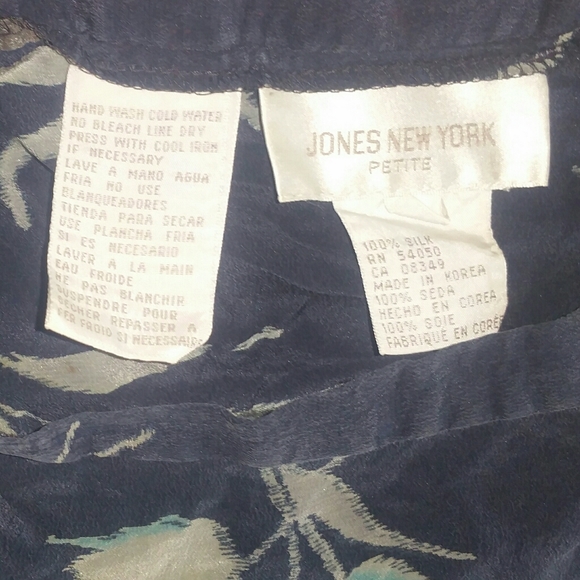 Vintage Ladies 100% Silk Skirt Sz 10 Petite - Picture 3 of 3